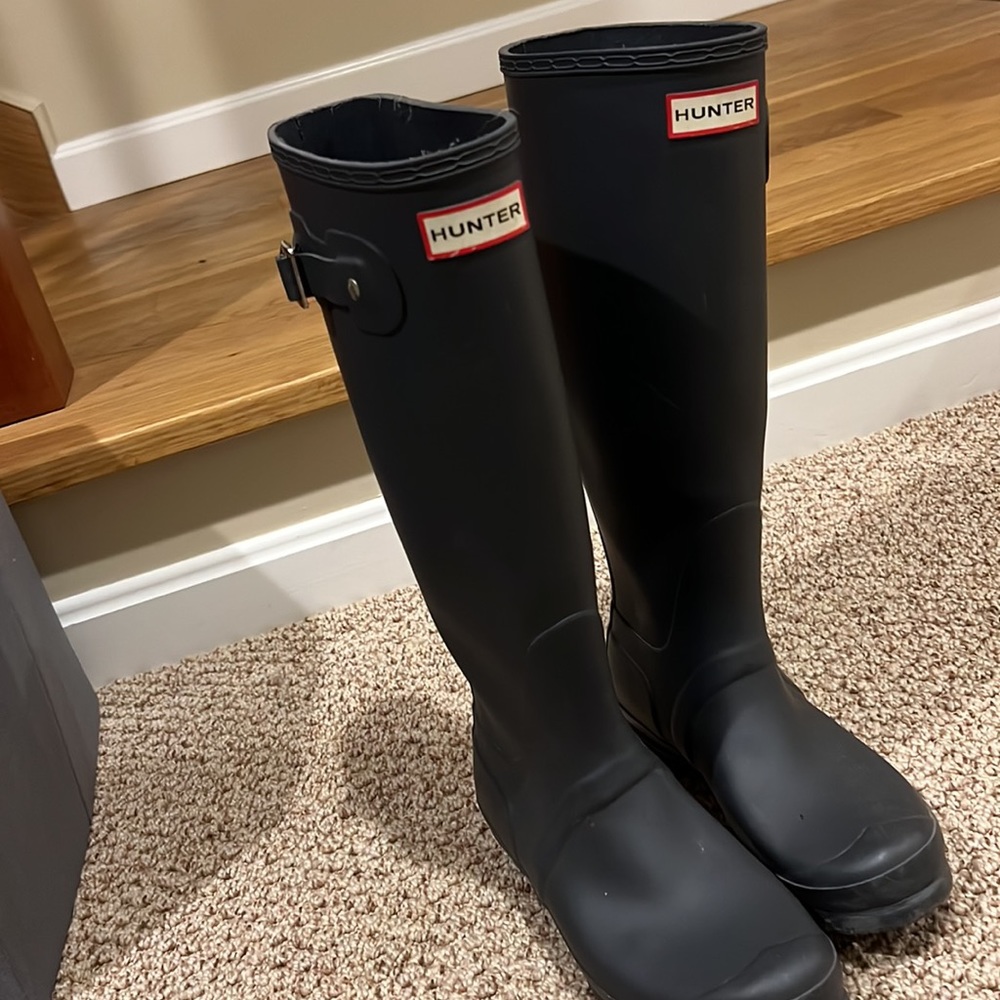 Hunter Rain Boots, WORN TWICE!! - Picture 4 of 4